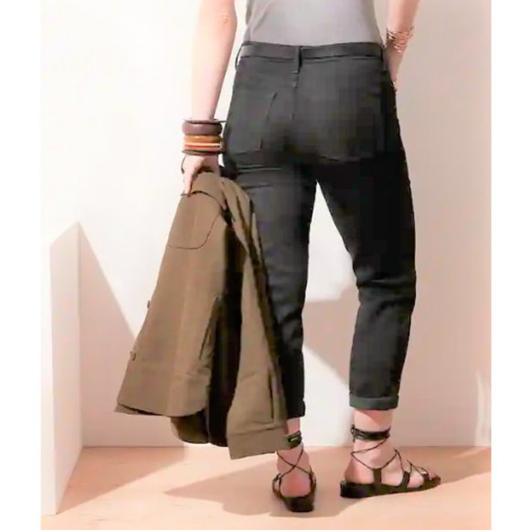 NWT Banana RepF Low Rise Black Wash Girlfriend Jean 29P 8P Black F328 - Picture 5 of 6